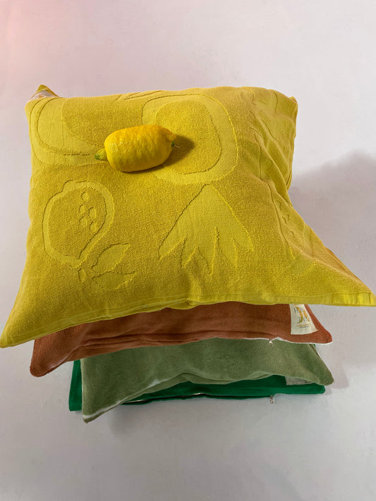 Coquillage Cushion Cover in Fruit Lemon
