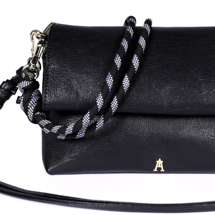 Amie Wash Noir