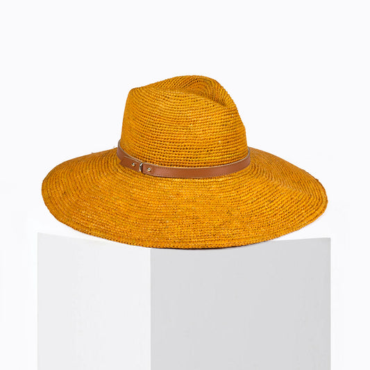 Sombrero Fedora de rafia dorado