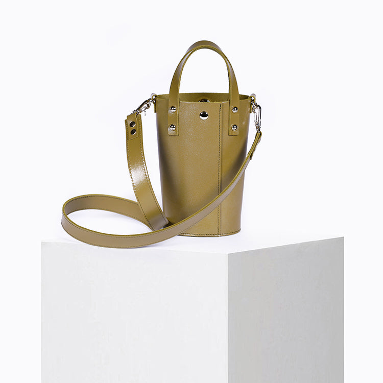 Nono Kiwi bucket bag