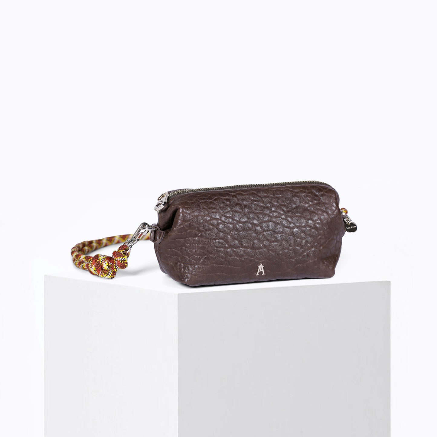 Nuage Bubble Brown Pouch