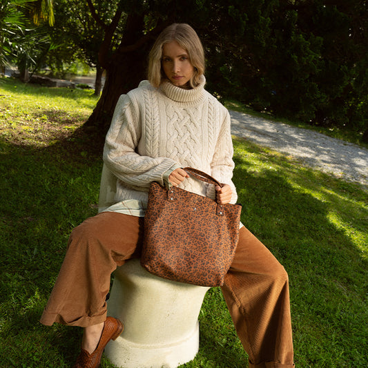 Bubble Red leather ribbon tote bag