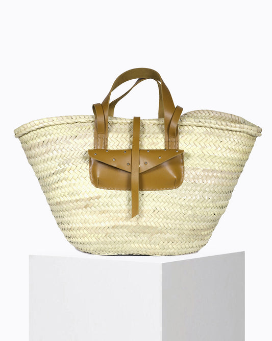 Grand Panier Stud Camel